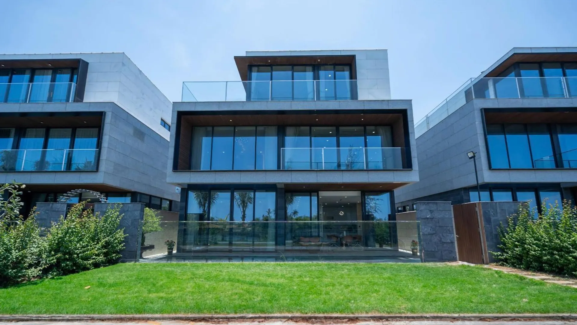 Apartment Lucky Riverside Villa Da Nang Vietnam